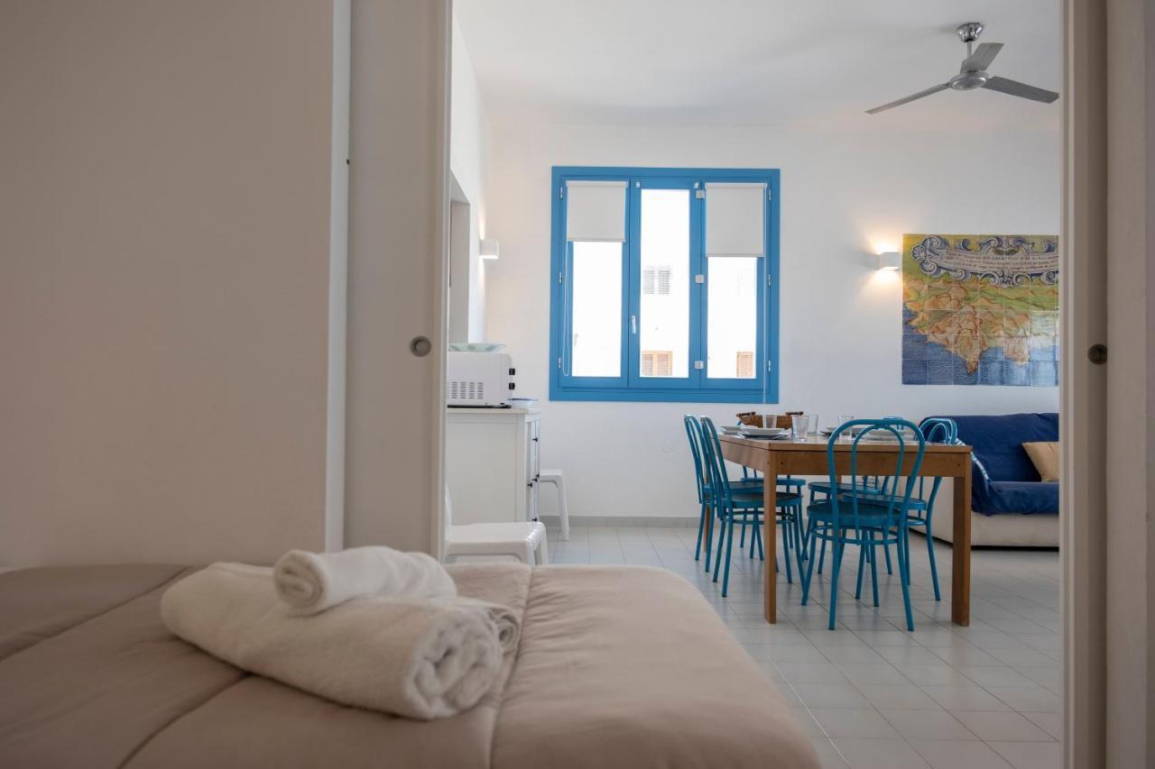 Casa Azzurra Sul Mare E Centralissima San Vito Lo Capo Exterior photo
